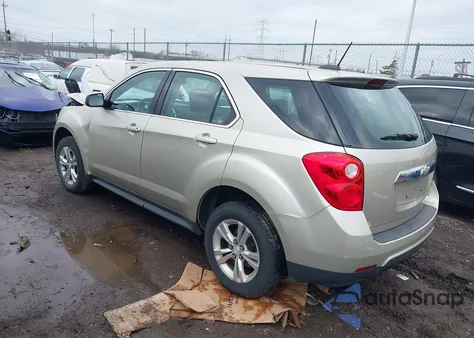 2015 Chevrolet Equinox Ls z USA, uszkodzony, nr VIN 2GNALAEK6F1122278